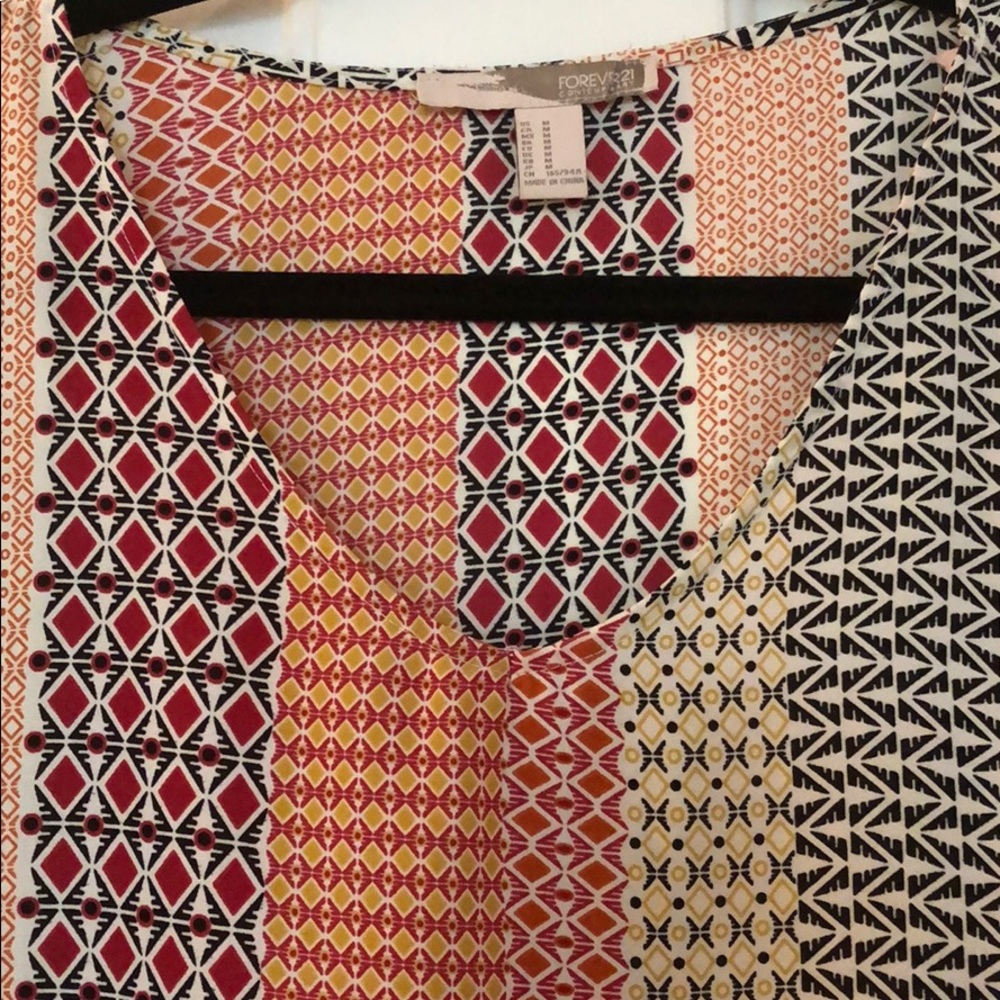 Top - Picture 2 of 3